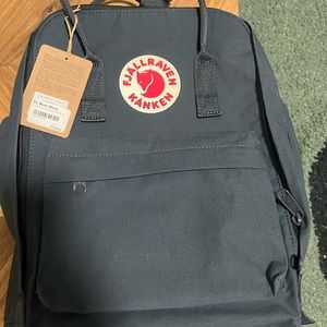 Fjallraven Kanken Laptop Backpack Bag *NEW* Fjall Raven